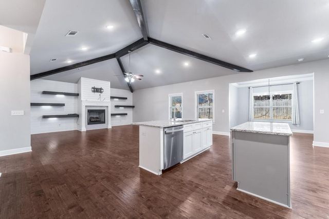 4400 SW Alfalfa Avenue, Bentonville, AR 72713