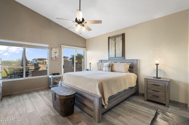 1437 E GLENHAVEN Drive, Phoenix, AZ 85048