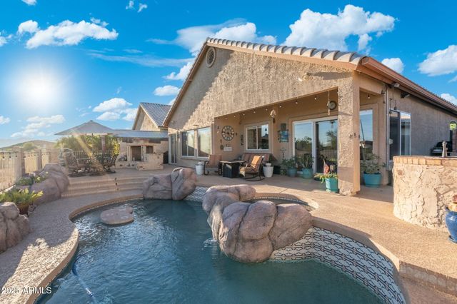 1437 E GLENHAVEN Drive, Phoenix, AZ 85048
