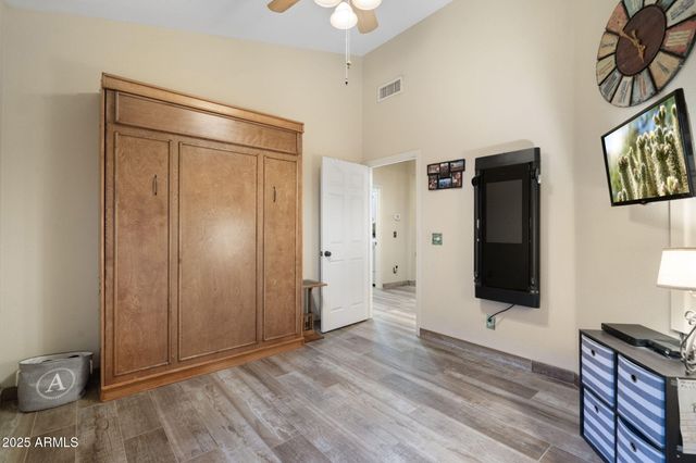 1437 E GLENHAVEN Drive, Phoenix, AZ 85048