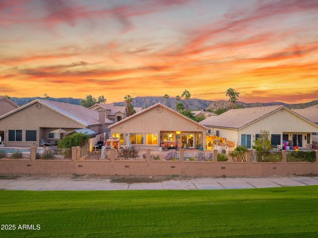 1437 E GLENHAVEN Drive, Phoenix, AZ 85048