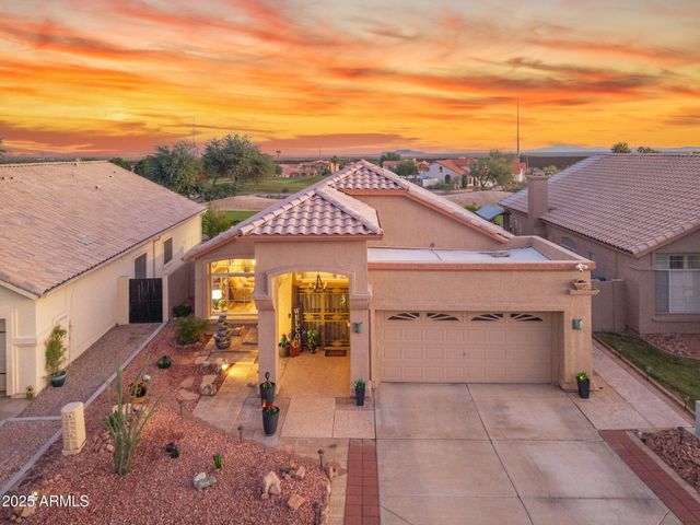 1437 E GLENHAVEN Drive, Phoenix, AZ 85048