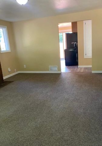 5801 N Wall St, Spokane, WA 99205