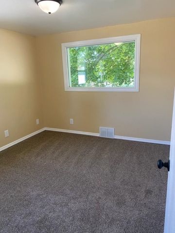 5801 N Wall St, Spokane, WA 99205
