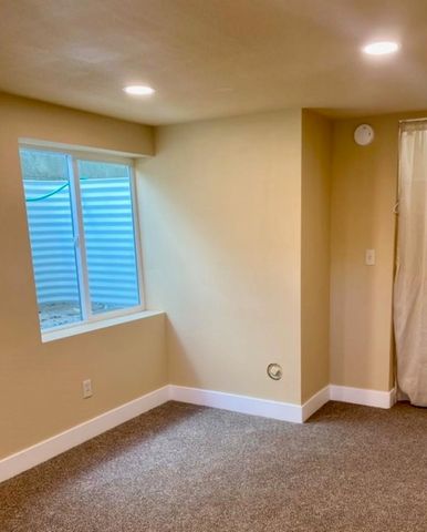 5801 N Wall St, Spokane, WA 99205