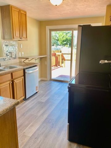 5801 N Wall St, Spokane, WA 99205