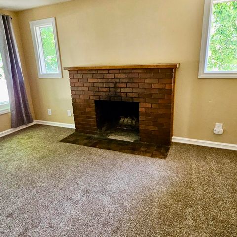 5801 N Wall St, Spokane, WA 99205