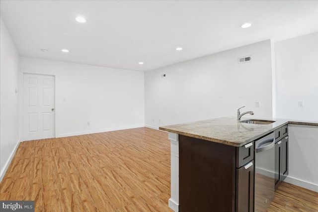 1426 N WILLINGTON ST, Philadelphia, PA 19121