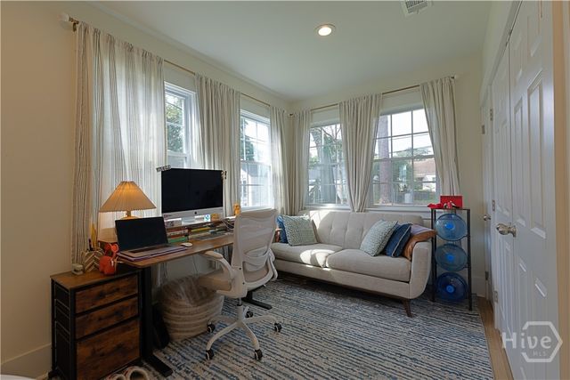 2122 E 43rd Street, Savannah, GA 31404