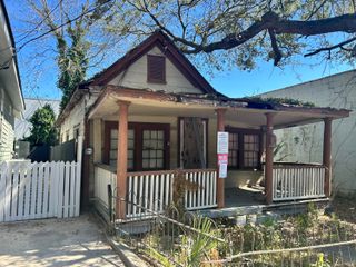 698 Meeting Street, Charleston, SC 29403