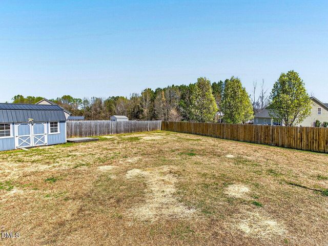 102 Clayside Drive, Pikeville, NC 27863