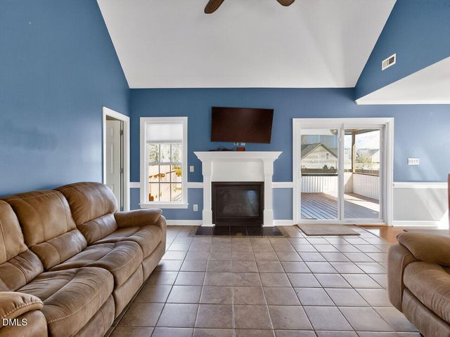 102 Clayside Drive, Pikeville, NC 27863