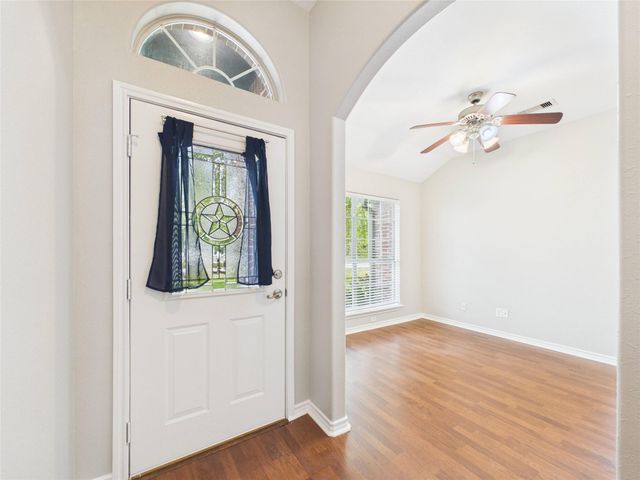 13131 7th Street, Santa Fe, TX 77510