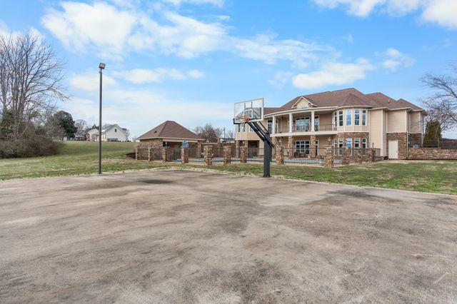 97 Crawfish Ln, Lawrenceburg, TN 38464