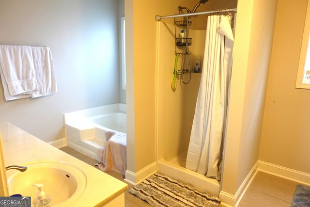 223 Lacey Lane, Winder, GA 30680