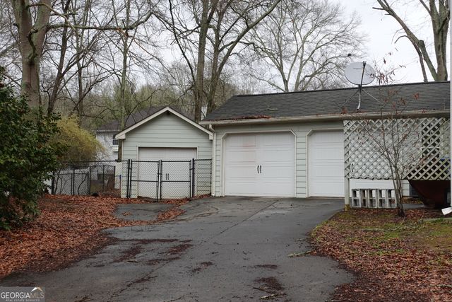 223 Lacey Lane, Winder, GA 30680