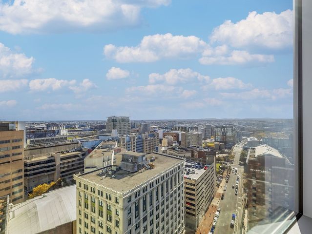 110 Stuart 23G, Boston, MA 02116