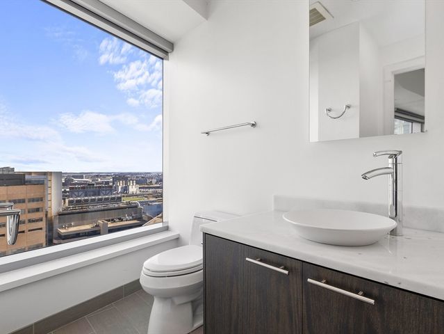 110 Stuart 23G, Boston, MA 02116