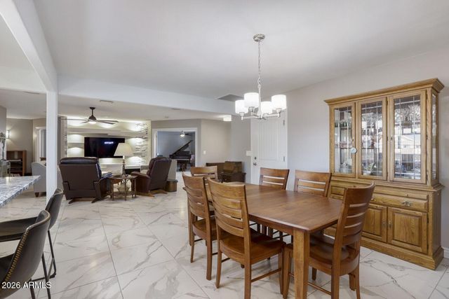 10810 W SARABANDE Circle, Sun City, AZ 85351