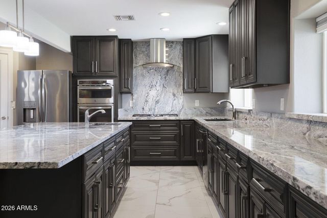 10810 W SARABANDE Circle, Sun City, AZ 85351