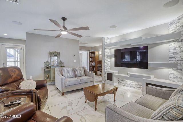 10810 W SARABANDE Circle, Sun City, AZ 85351