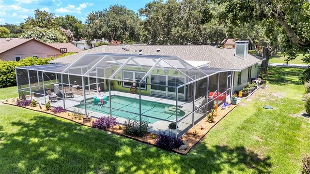 422 WILLOW RUN, Lakeland, FL 33813