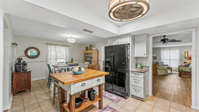 422 WILLOW RUN, Lakeland, FL 33813