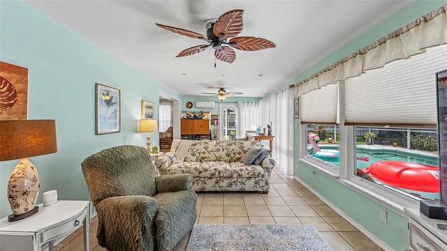 422 WILLOW RUN, Lakeland, FL 33813