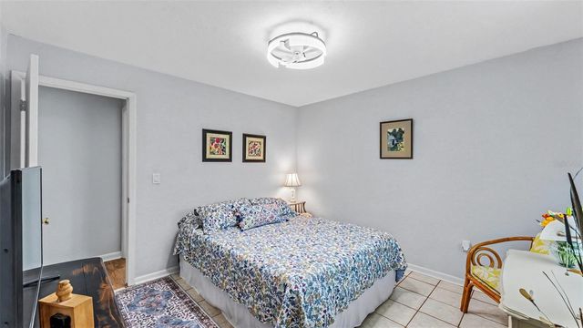 422 WILLOW RUN, Lakeland, FL 33813