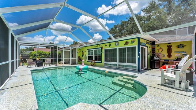 422 WILLOW RUN, Lakeland, FL 33813