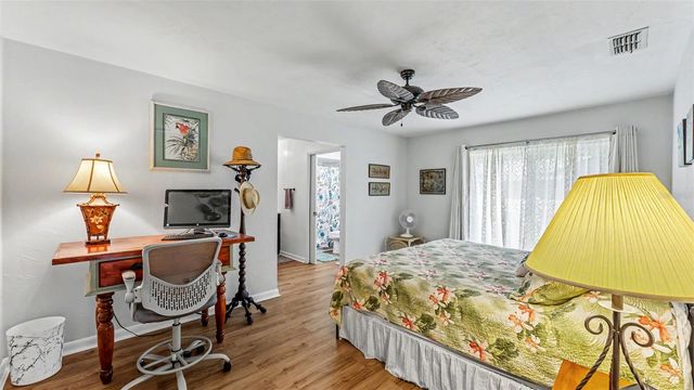 422 WILLOW RUN, Lakeland, FL 33813