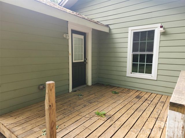 1404 W Mauney Avenue, Gastonia, NC 28052