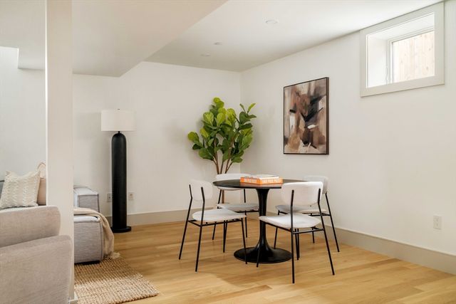 20 Wendell Street 4, Cambridge, MA 02138