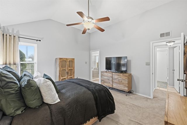 4803 Hollow Tree Court, Arlington, TX 76018