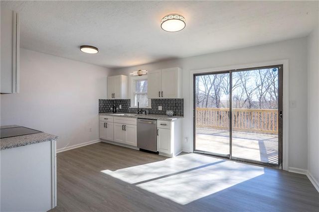 1121 Cordell Street, Excelsior Springs, MO 64024