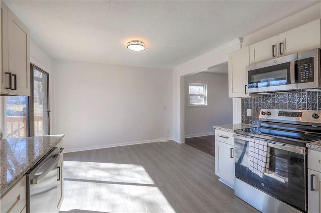 1121 Cordell Street, Excelsior Springs, MO 64024