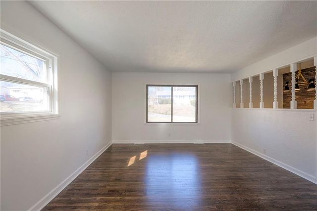 1121 Cordell Street, Excelsior Springs, MO 64024