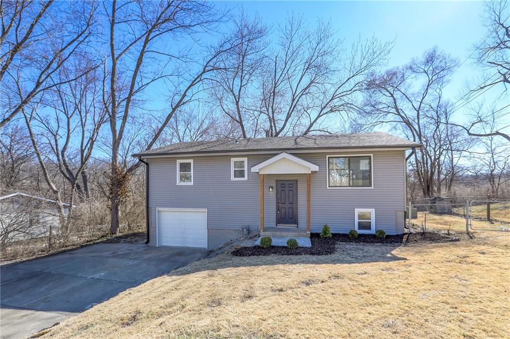 1121 Cordell Street, Excelsior Springs, MO 64024