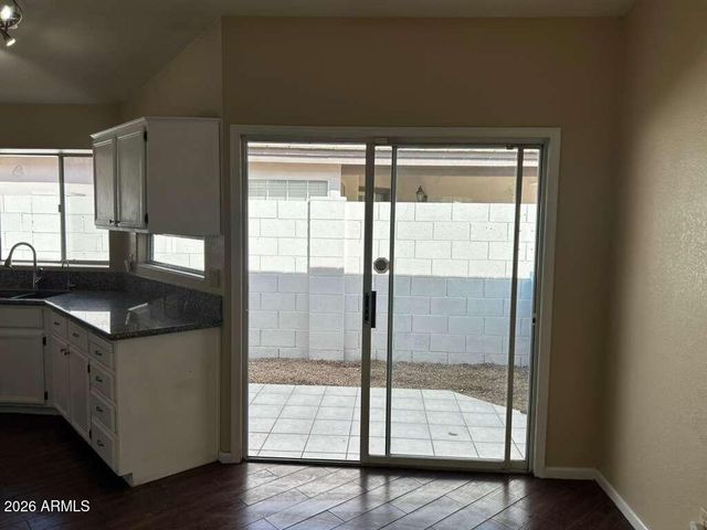 15822 N 5 Avenue, Phoenix, AZ 85023