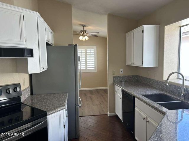 15822 N 5 Avenue, Phoenix, AZ 85023