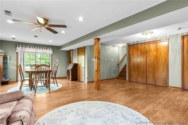 4013 Scenic Valley Road, Floyds Knobs, IN 47119