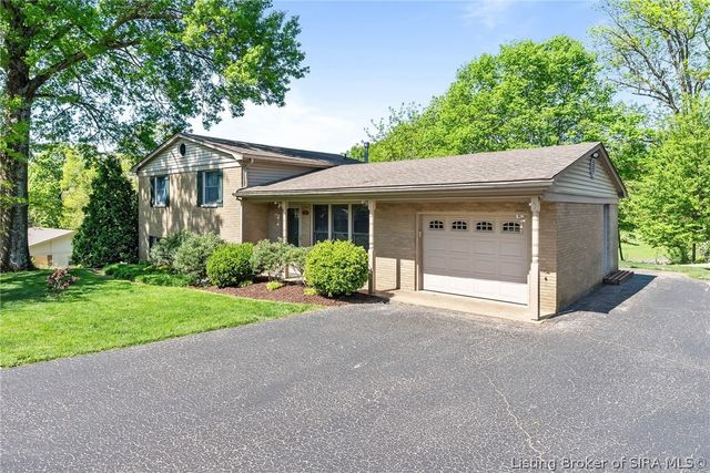 4013 Scenic Valley Road, Floyds Knobs, IN 47119