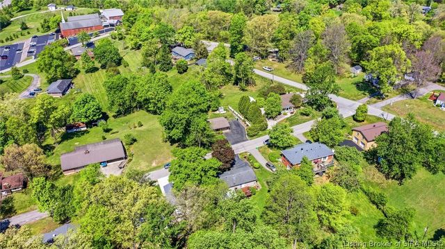 4013 Scenic Valley Road, Floyds Knobs, IN 47119