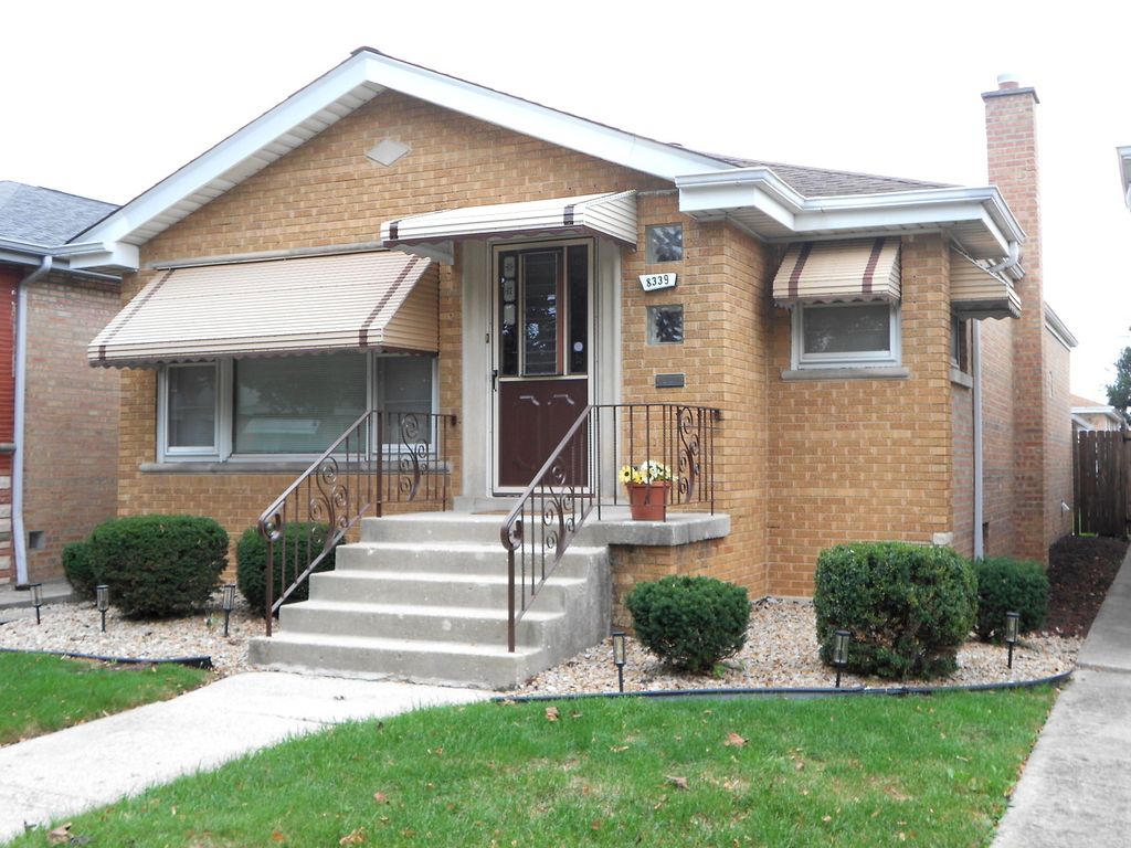 8339 S Kenneth Avenue, Chicago, IL 60652 — photo 4