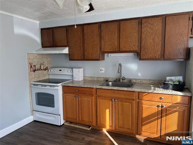 178 Lincoln Place 1st flr rear, Garfield, NJ 07026