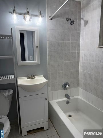 178 Lincoln Place 1st flr rear, Garfield, NJ 07026