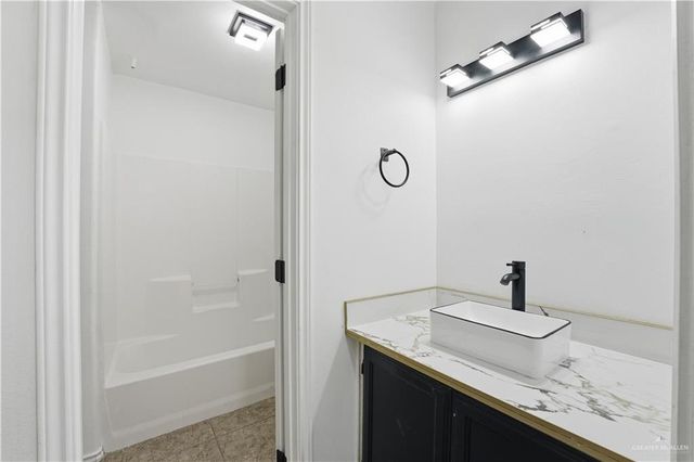 710 Sherryl Avenue, Pharr, TX 78577