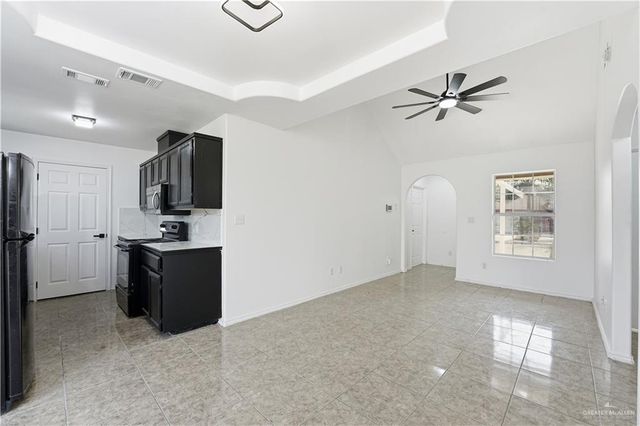 710 Sherryl Avenue, Pharr, TX 78577