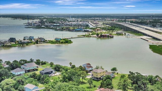 0 Hall Street, Lot 5, Seabrook, TX 77586