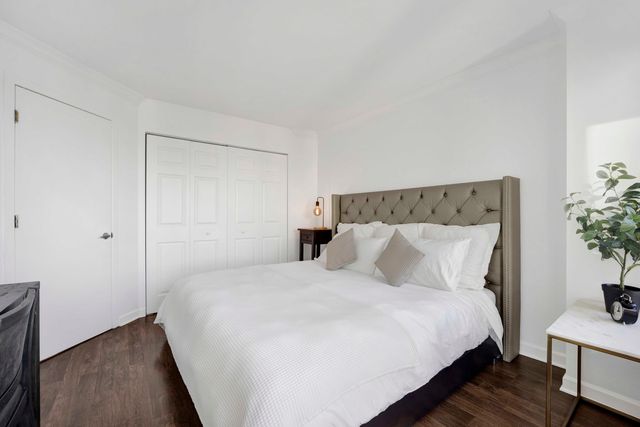 30 E Huron Street 3206, Chicago, IL 60611